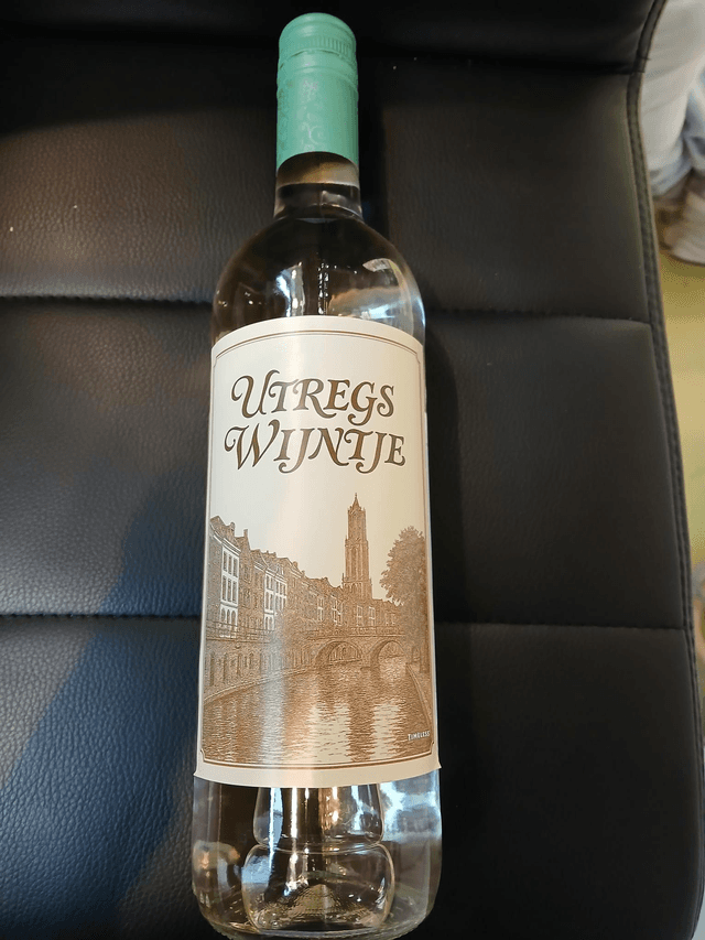 Utregs wijntje zoet wit