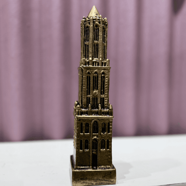 Domtoren - steen 24 cm (kleur goud)